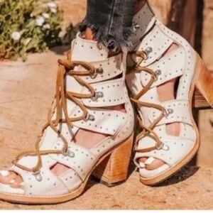 Sz.9 Freebird Brandy Boots